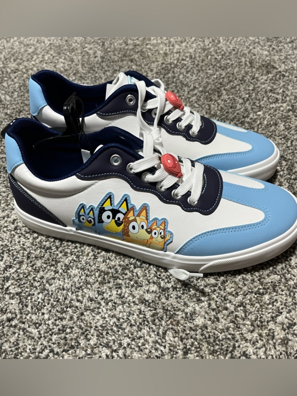 Bluey and Bingo Women’s Court Sneakers Shoes Blue & White Lace Up Size 11 NWT